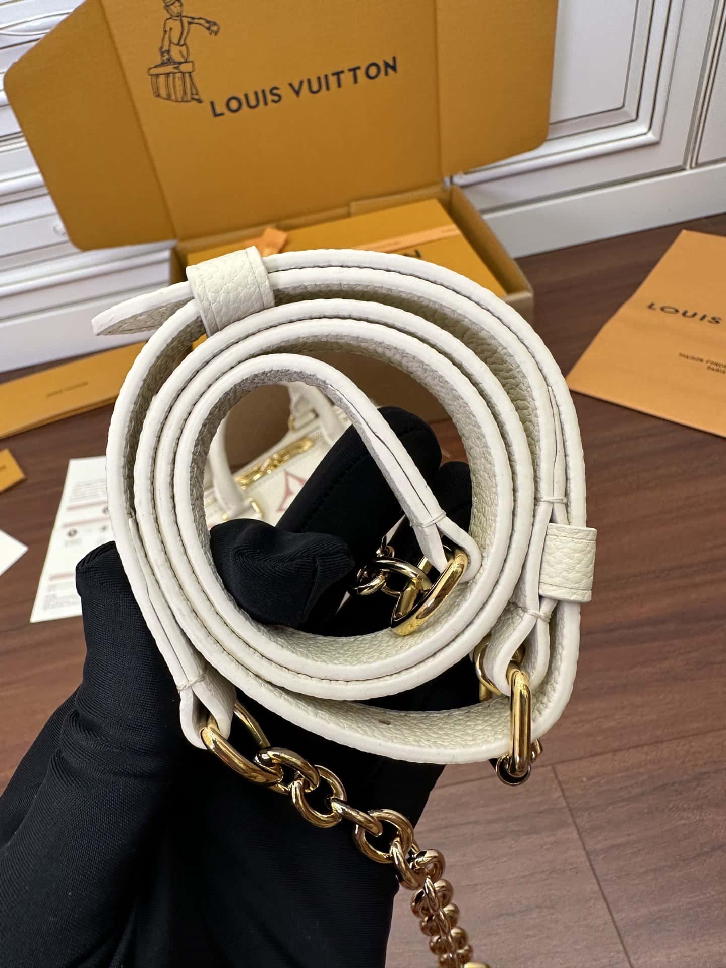 LV一比一原單包 M46397 Speedy Bandoulière 20正品進口托底¥2,480.00-頂級1:1精品高仿包包香港台灣批發價格推薦微信哪裡買