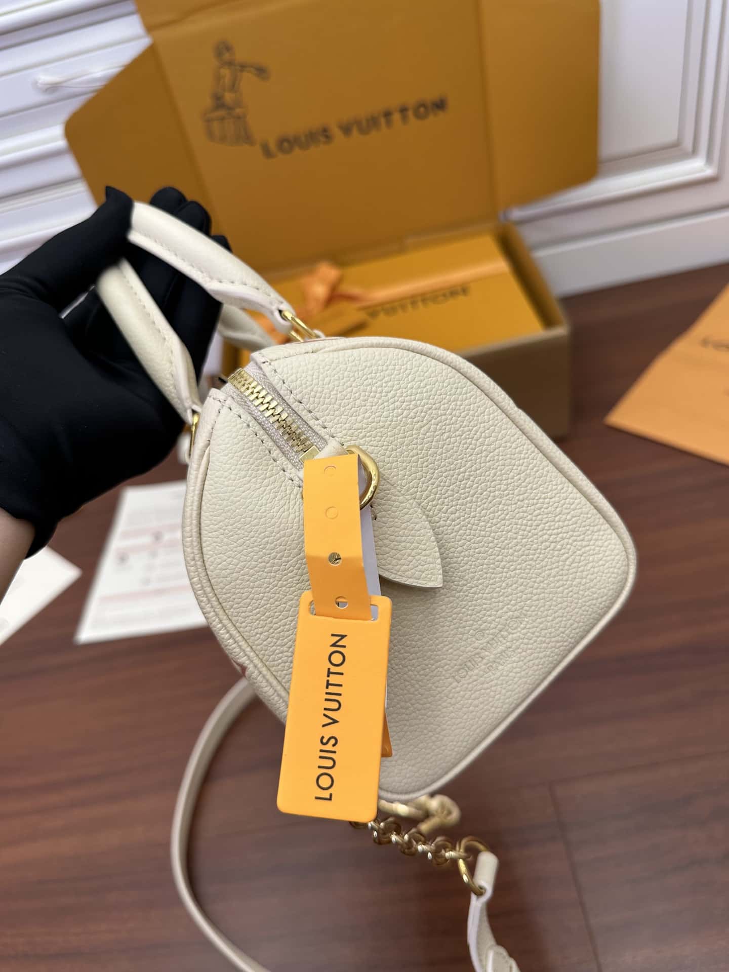 LV一比一原單包 M46397 Speedy Bandoulière 20正品進口托底¥2,480.00-頂級1:1精品高仿包包香港台灣批發價格推薦微信哪裡買