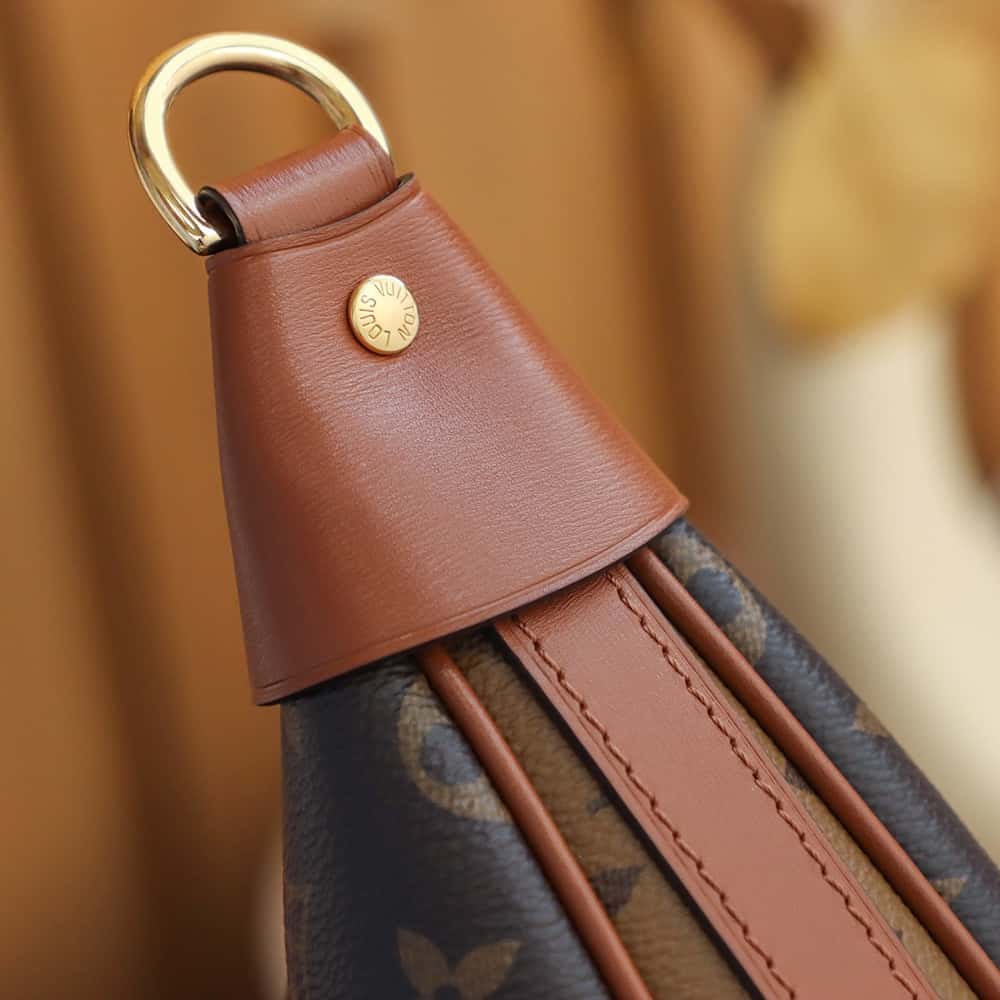 頂級高仿包LV M46311 LOOP HOBO BAG 走秀款大碗豆包¥2,280.00-頂級1:1精品高仿包包香港台灣批發價格推薦微信哪裡買