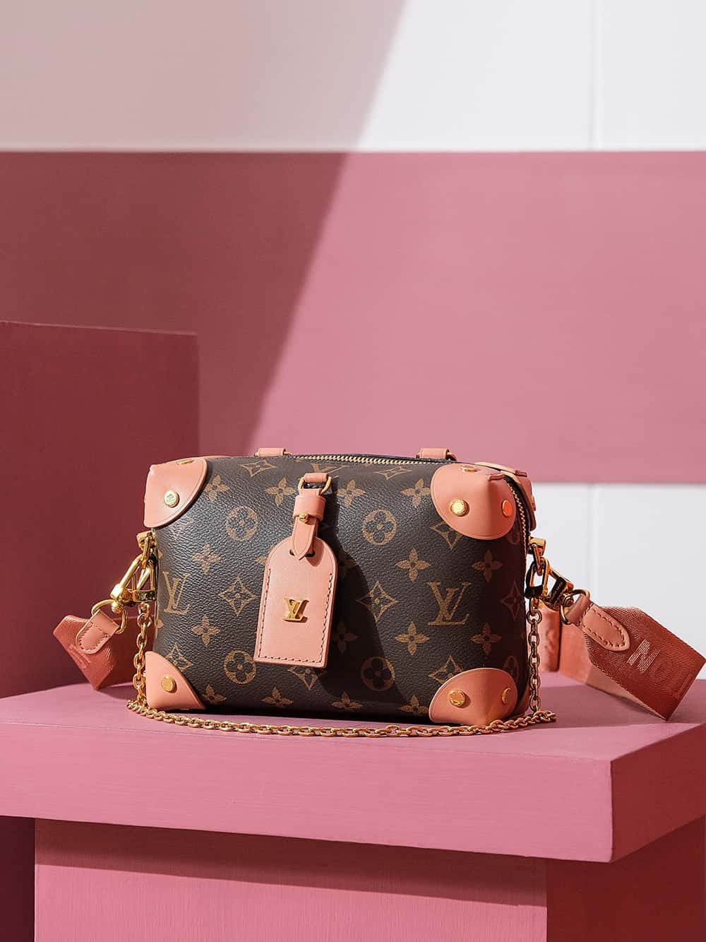 LV M45531 Petite Malle Souple 高仿手袋¥2,280.00-頂級1:1精品高仿包包香港台灣批發價格推薦微信哪裡買