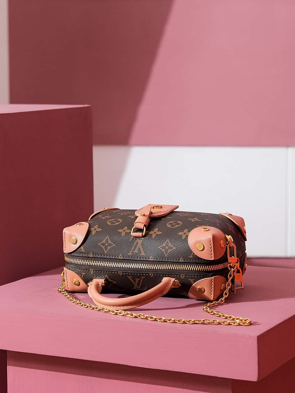 LV M45531 Petite Malle Souple 高仿手袋¥2,280.00-頂級1:1精品高仿包包香港台灣批發價格推薦微信哪裡買