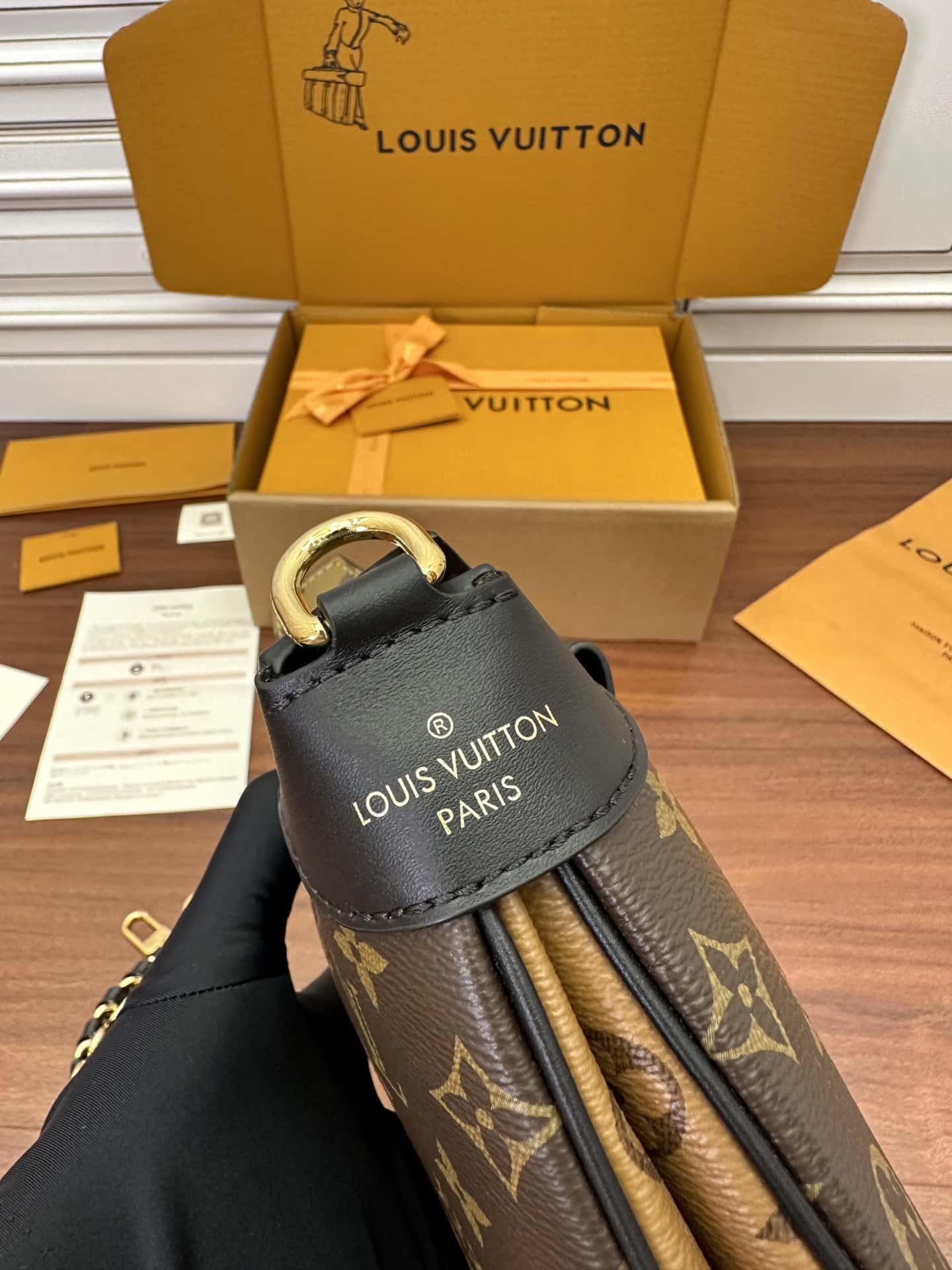 A級高品質出品M46659 LV高仿包 Twinny¥2,480.00-頂級1:1精品高仿包包香港台灣批發價格推薦微信哪裡買