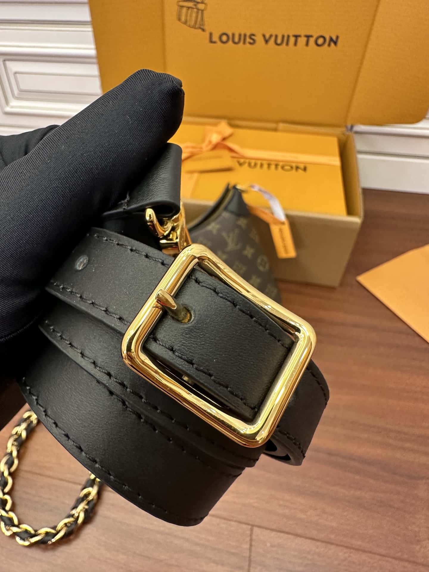 A級高品質出品M46659 LV高仿包 Twinny¥2,480.00-頂級1:1精品高仿包包香港台灣批發價格推薦微信哪裡買